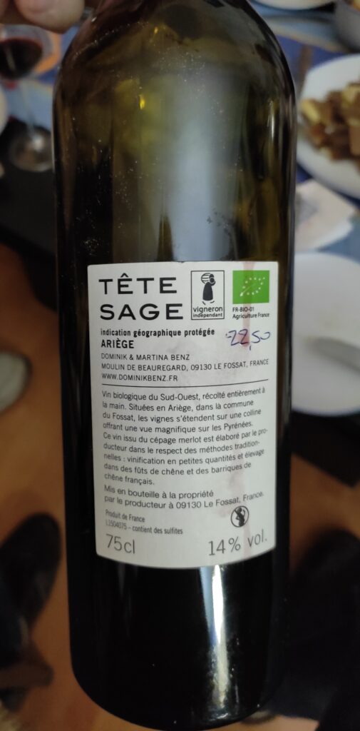 tete sage contre etiquette