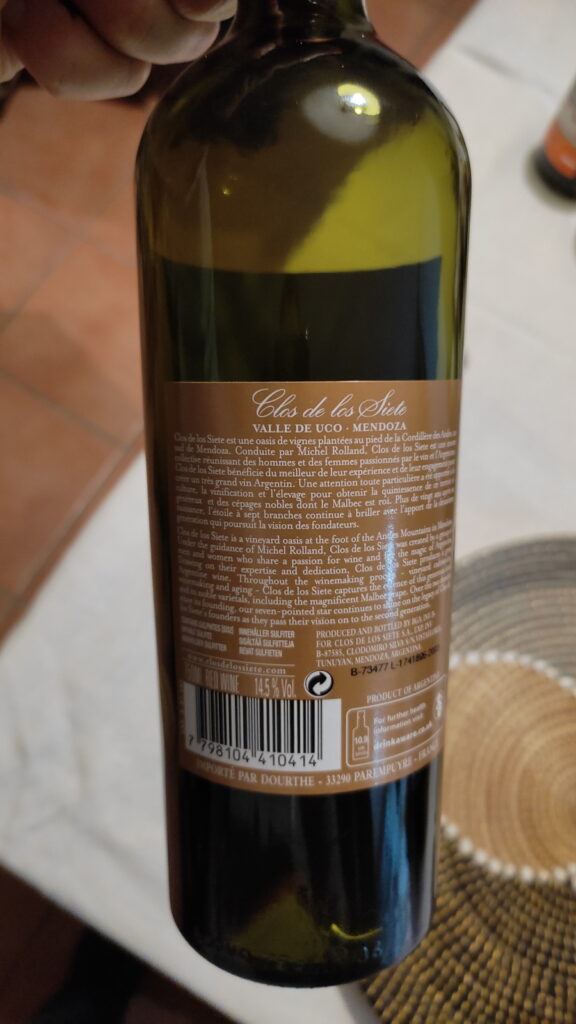 Clos de los Siete dos