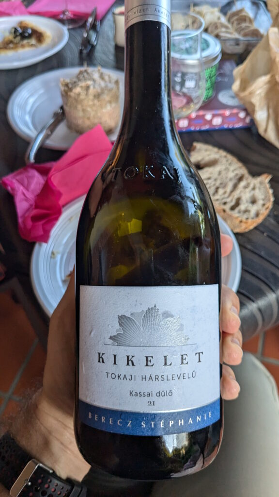 1 Kikelet Tokaji Harslevelu - Tokaj Kikelet Pince KFT - 2021